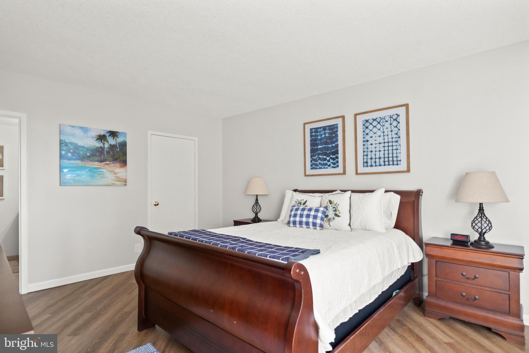 1805 Crystal Dr #613s