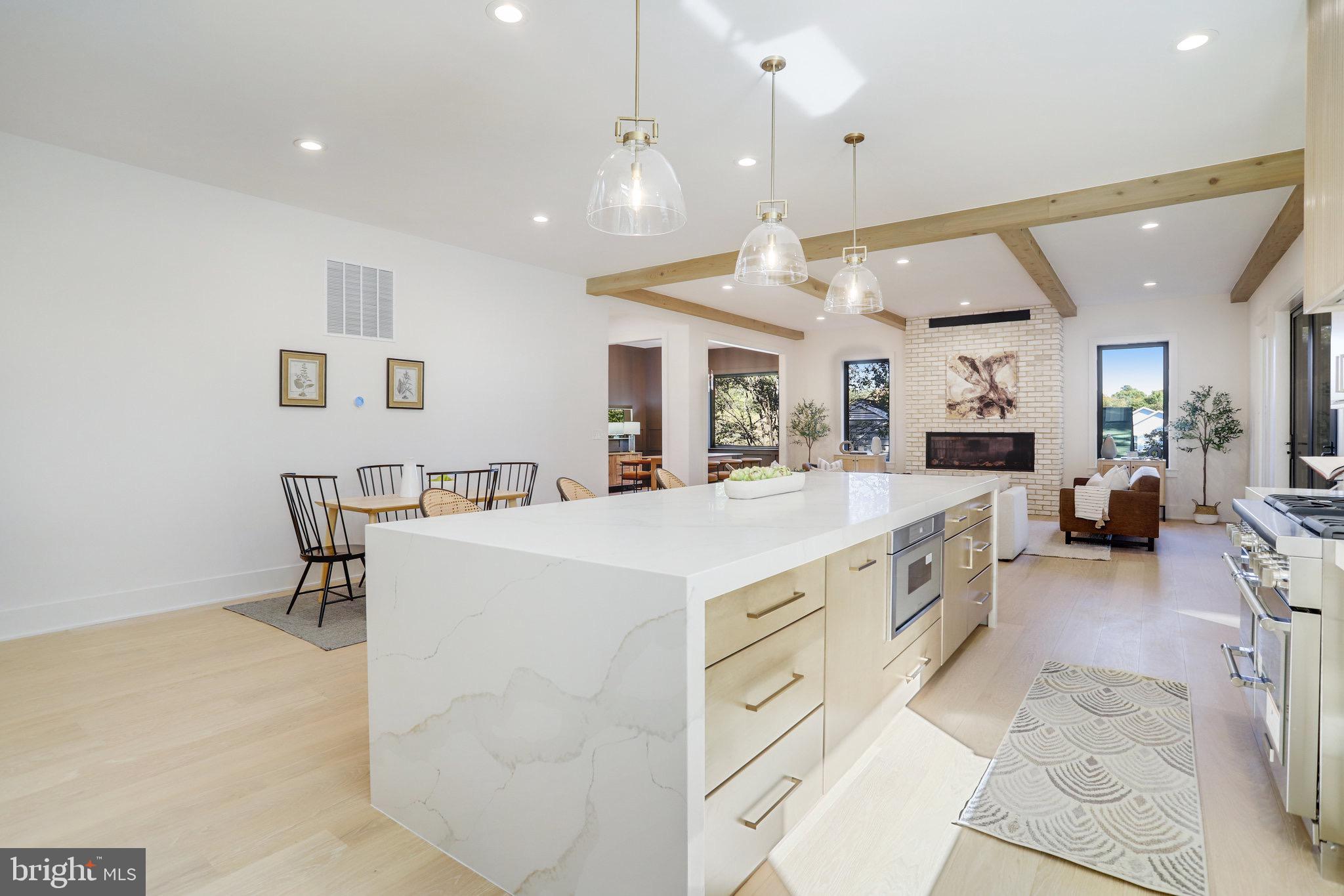 5606 Williamsburg Blvd