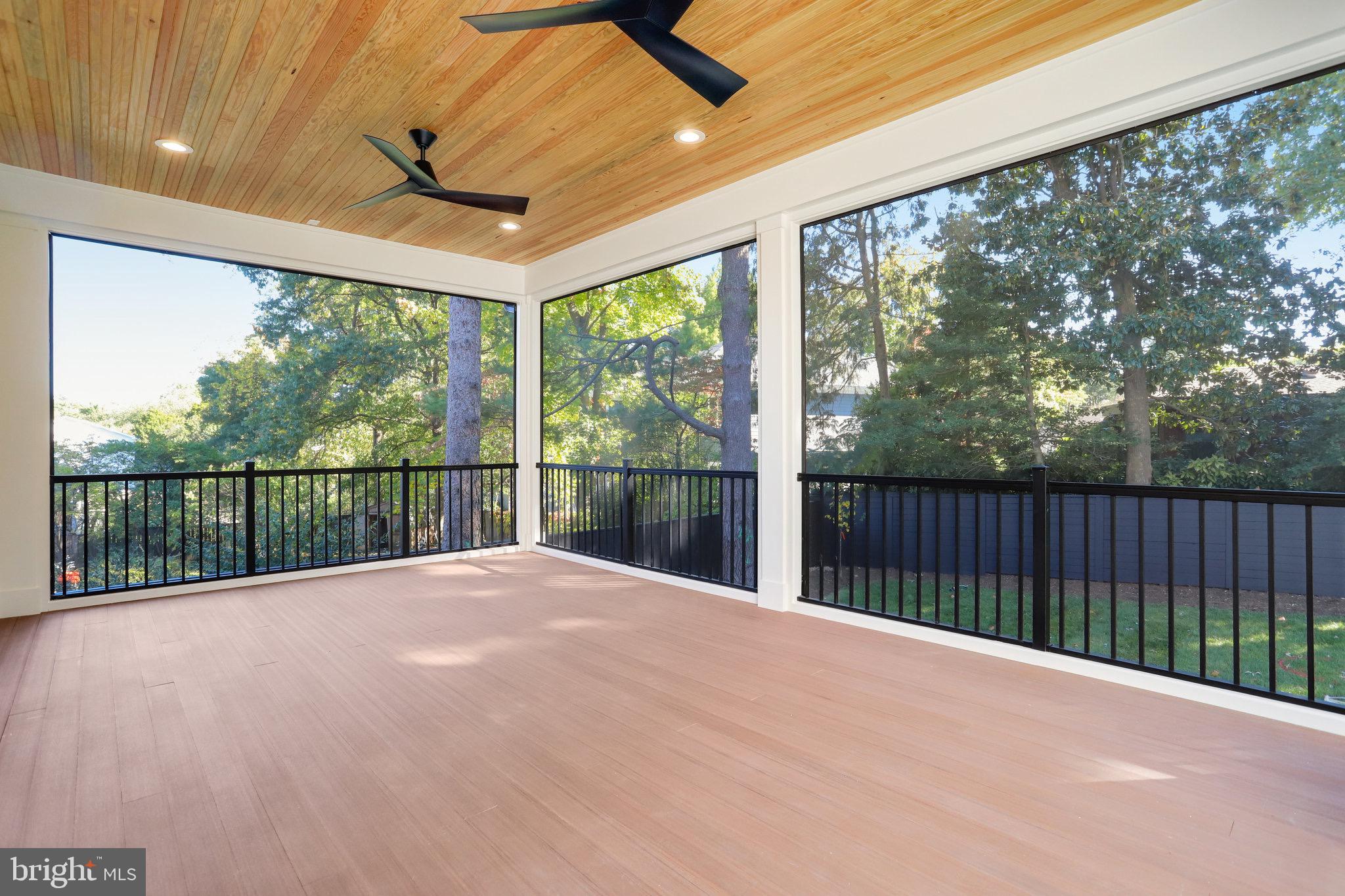 5606 Williamsburg Blvd