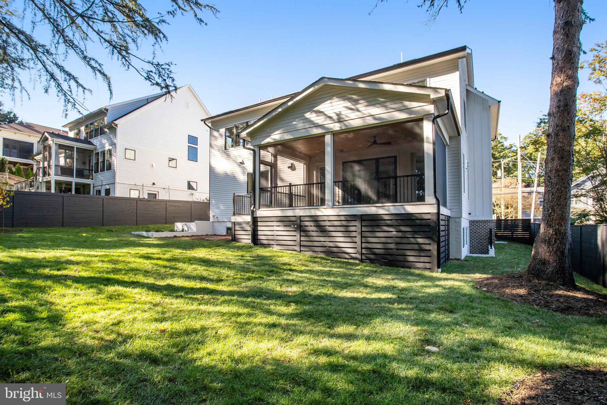 5606 Williamsburg Blvd