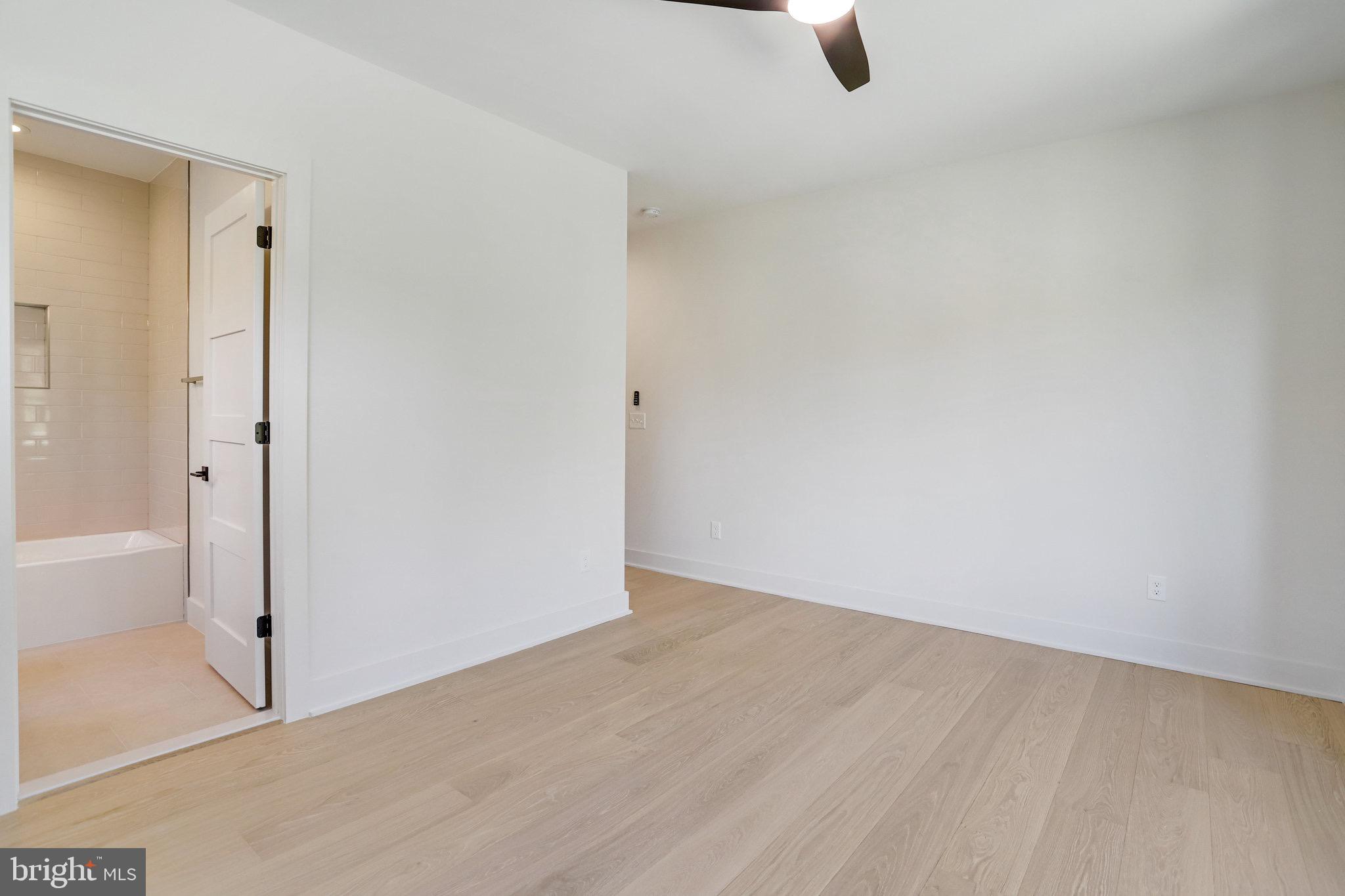 5606 Williamsburg Blvd