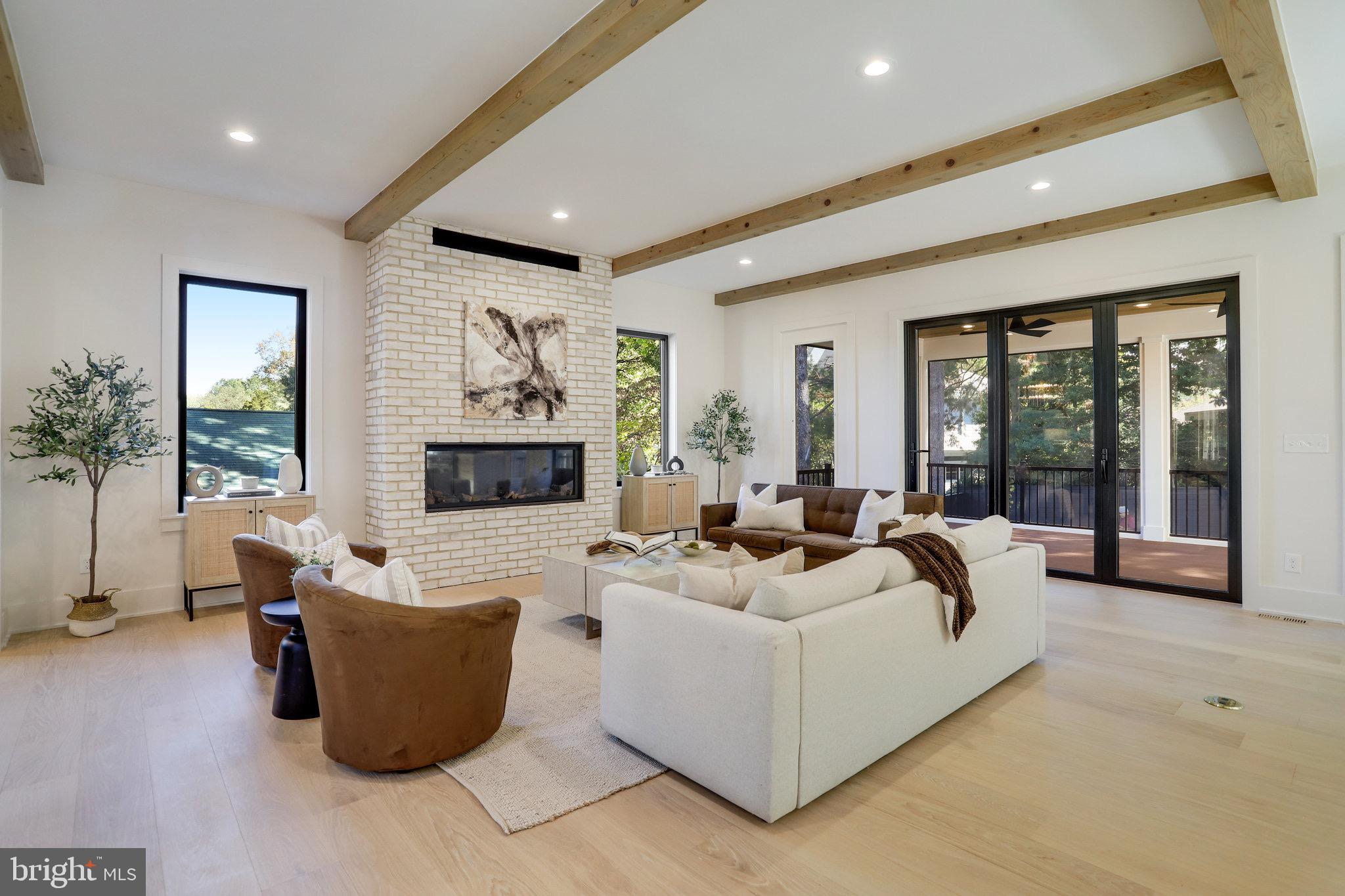 5606 Williamsburg Blvd