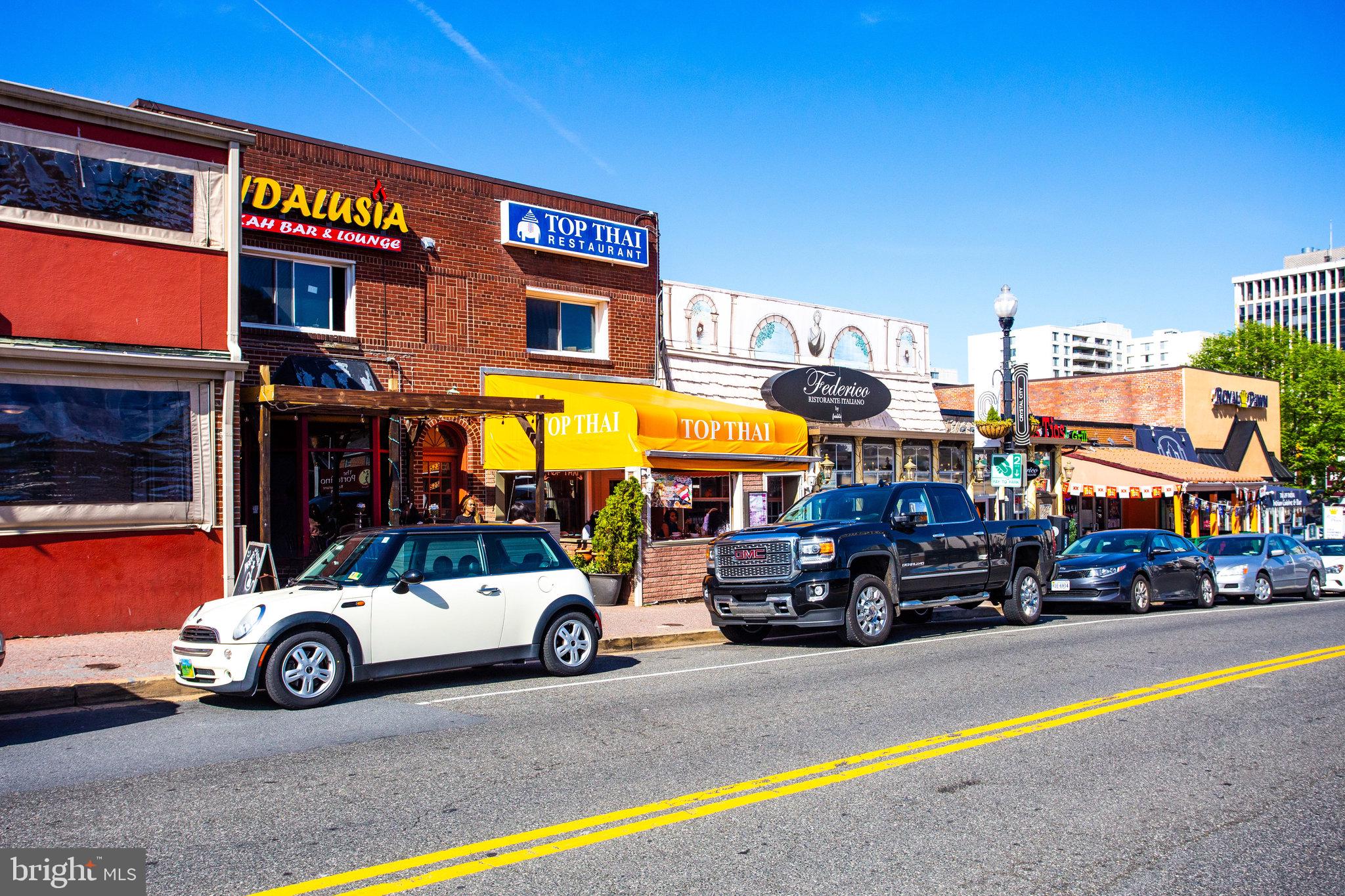 1300 Crystal Dr #901s