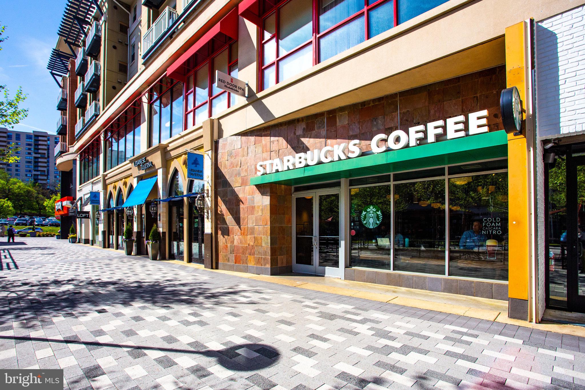 1300 Crystal Dr #901s