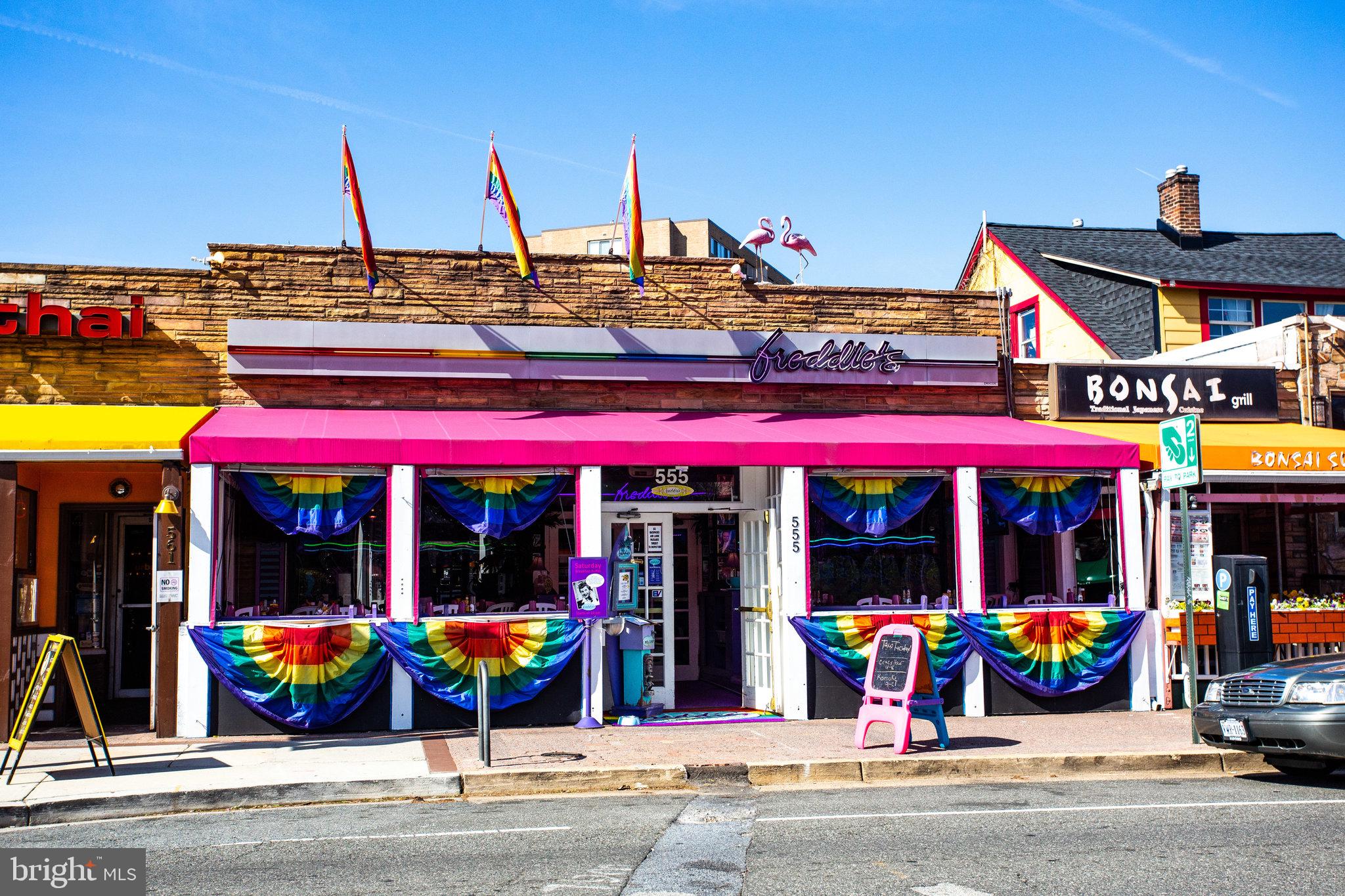 1300 Crystal Dr #901s