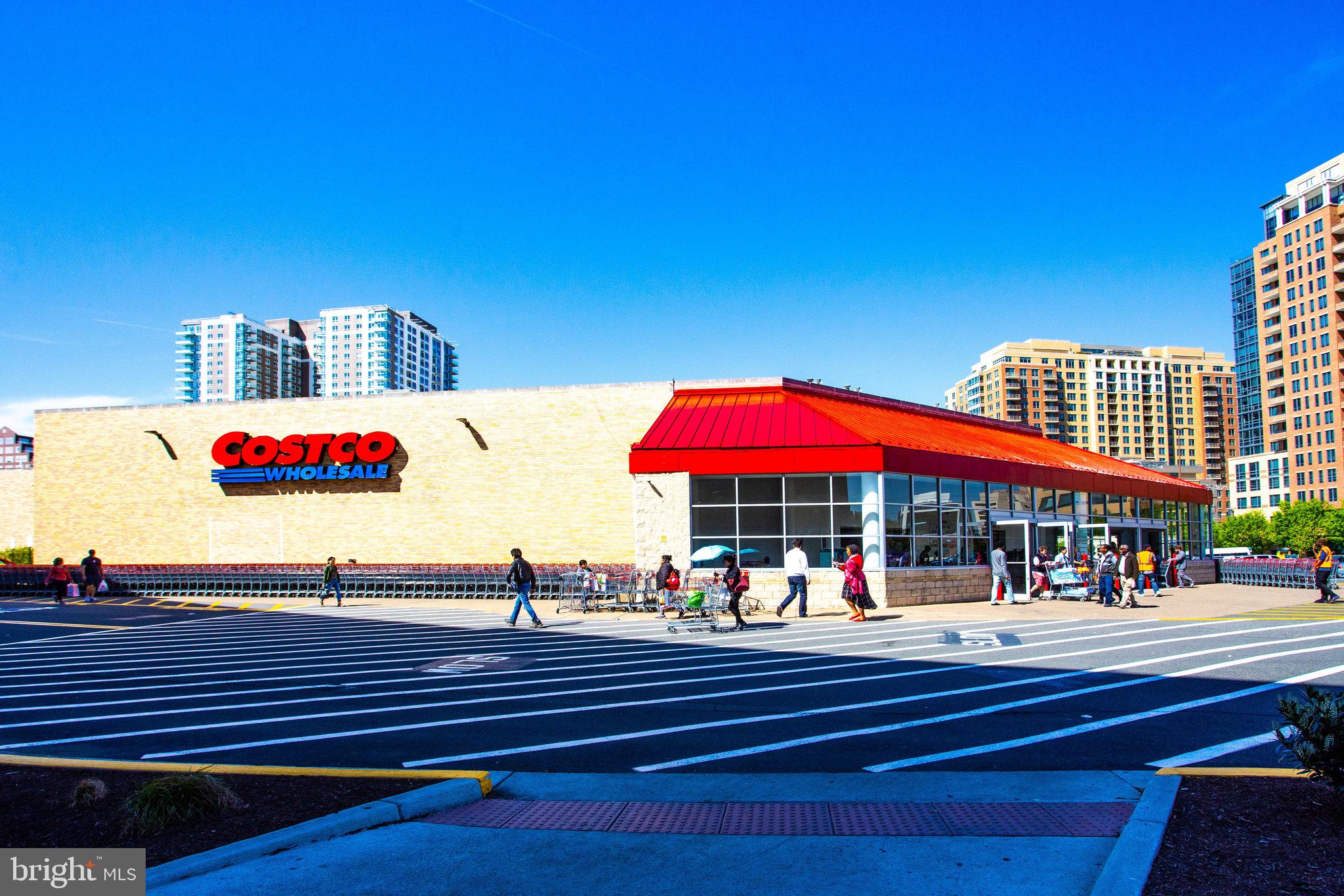 1300 Crystal Dr #1210s