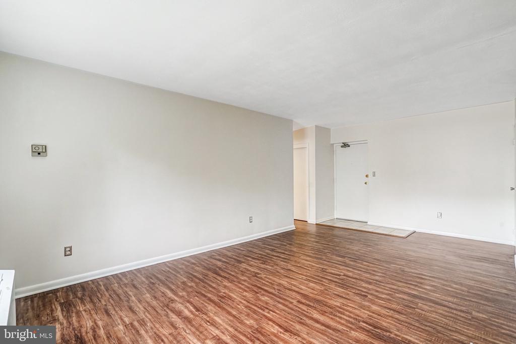 3701 5TH STREET S 212