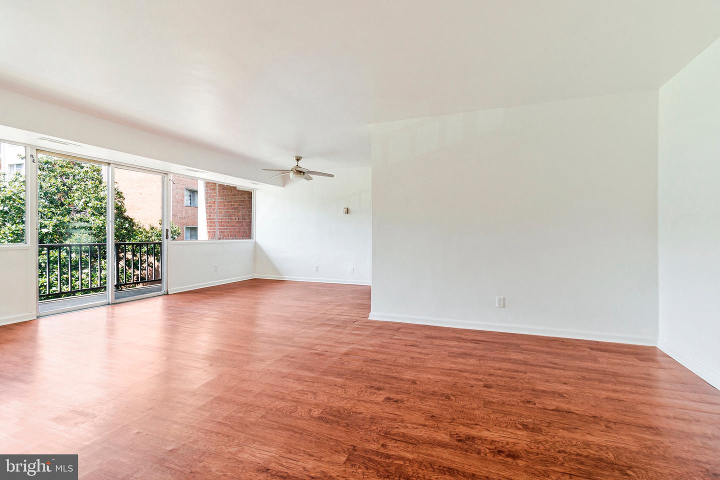 5801 Quantrell Ave #203