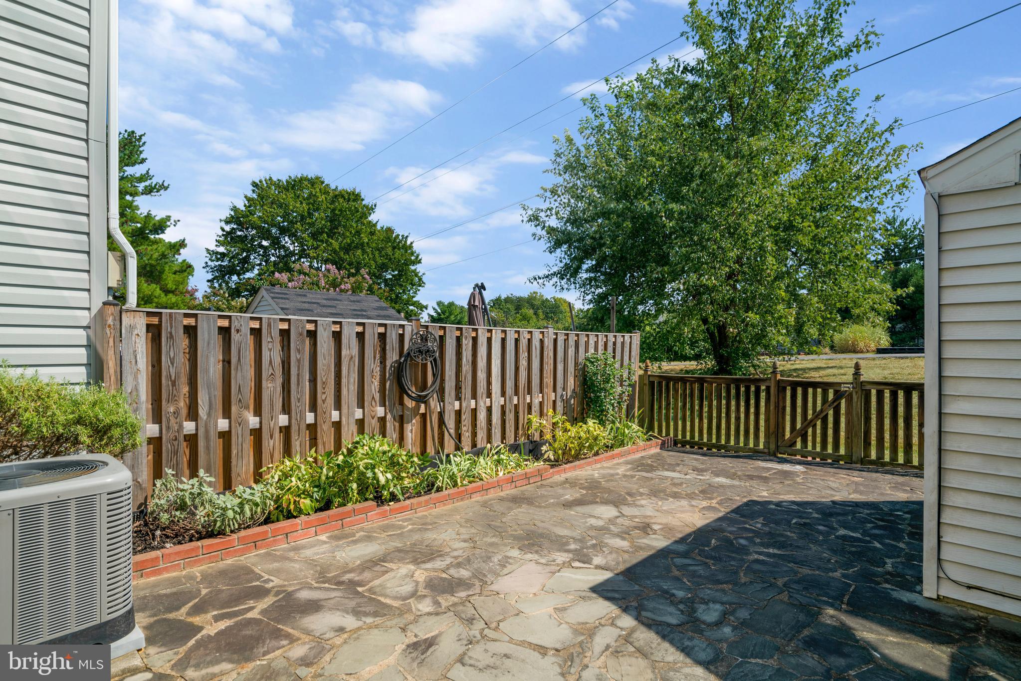 6529 OLD CARRIAGE LANE