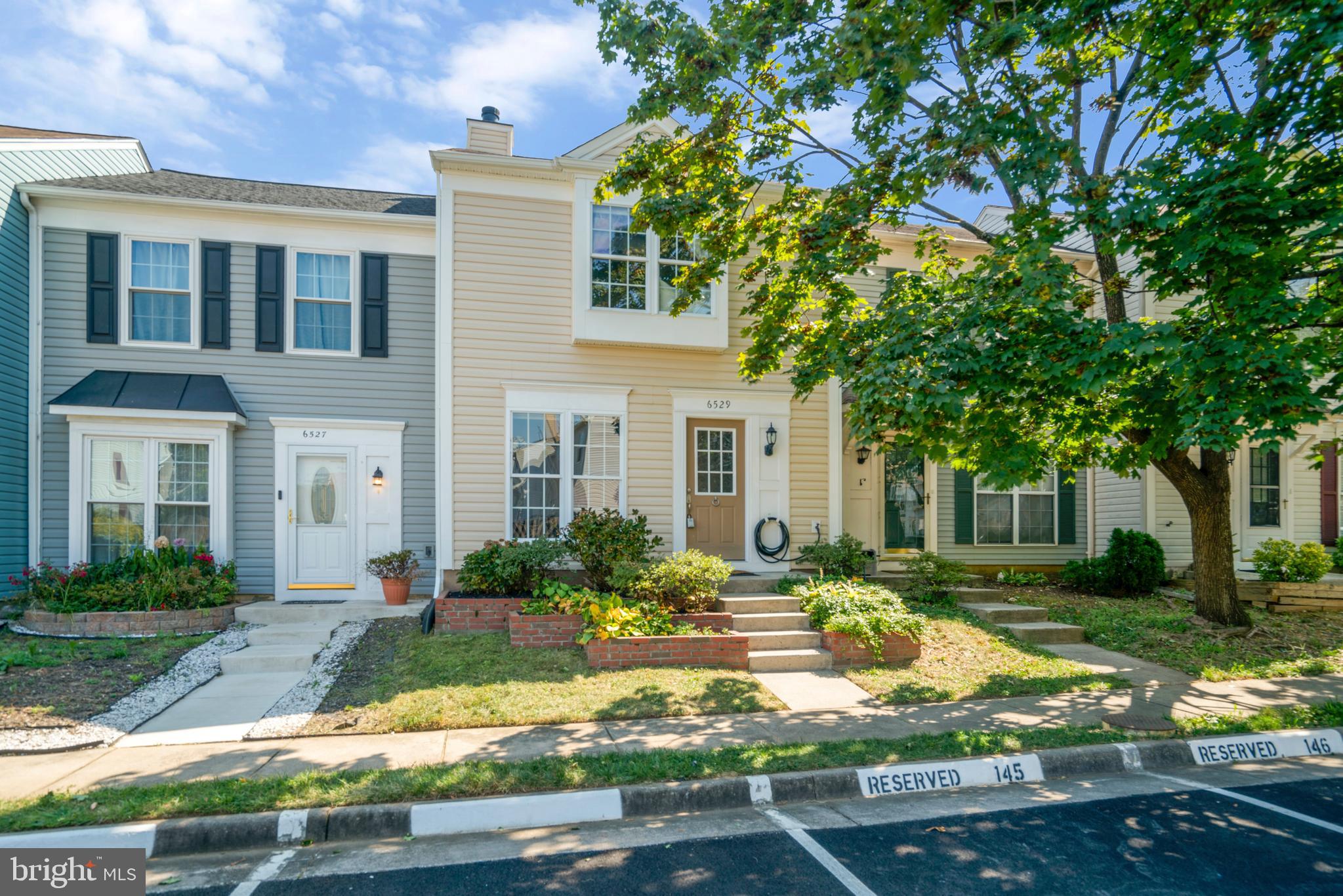 6529 OLD CARRIAGE LANE