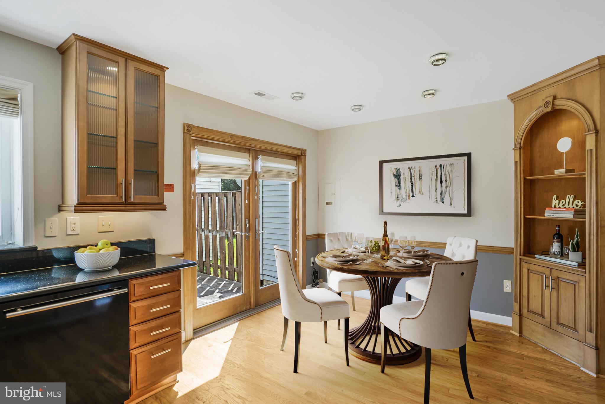 6529 OLD CARRIAGE LANE