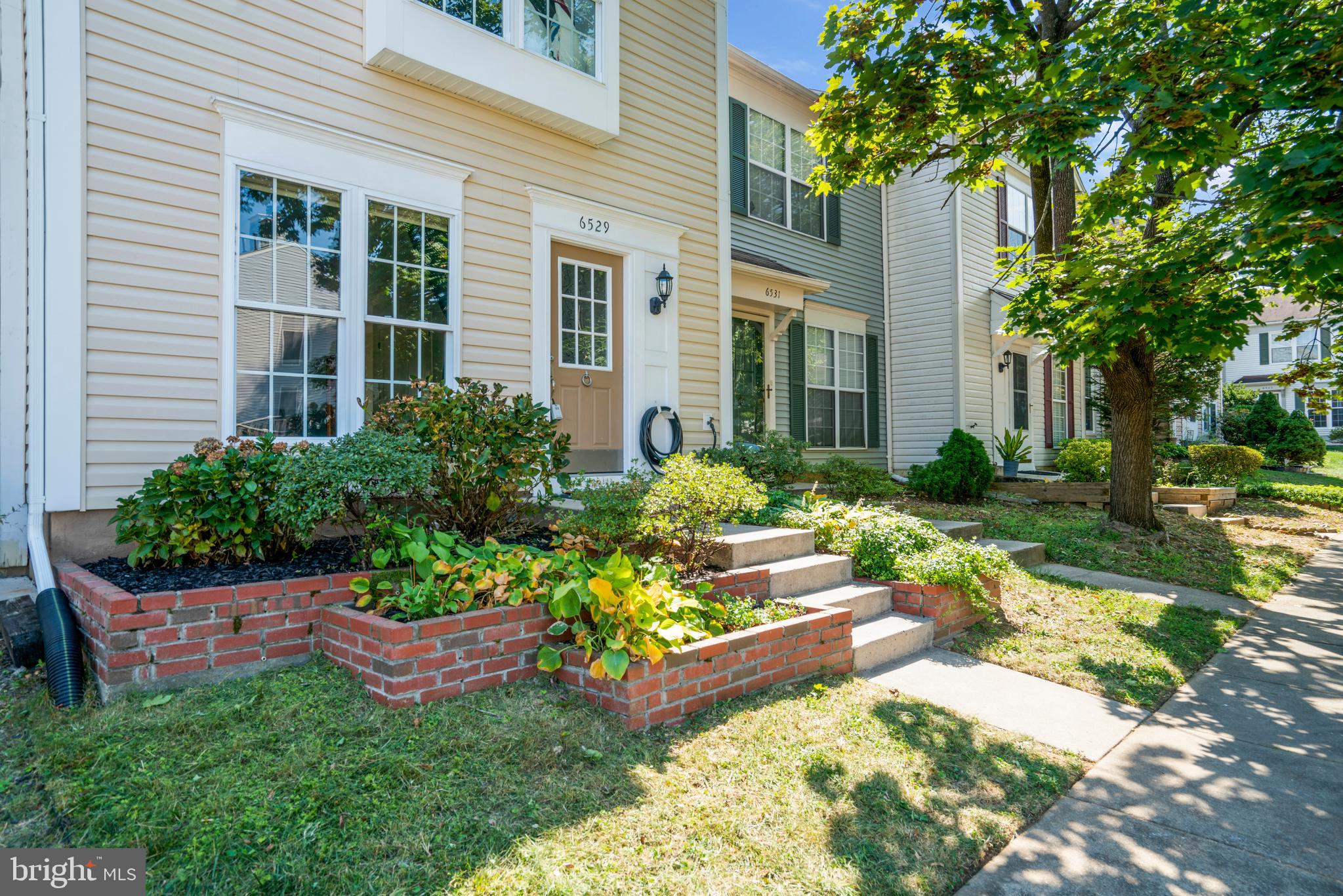 6529 OLD CARRIAGE LANE