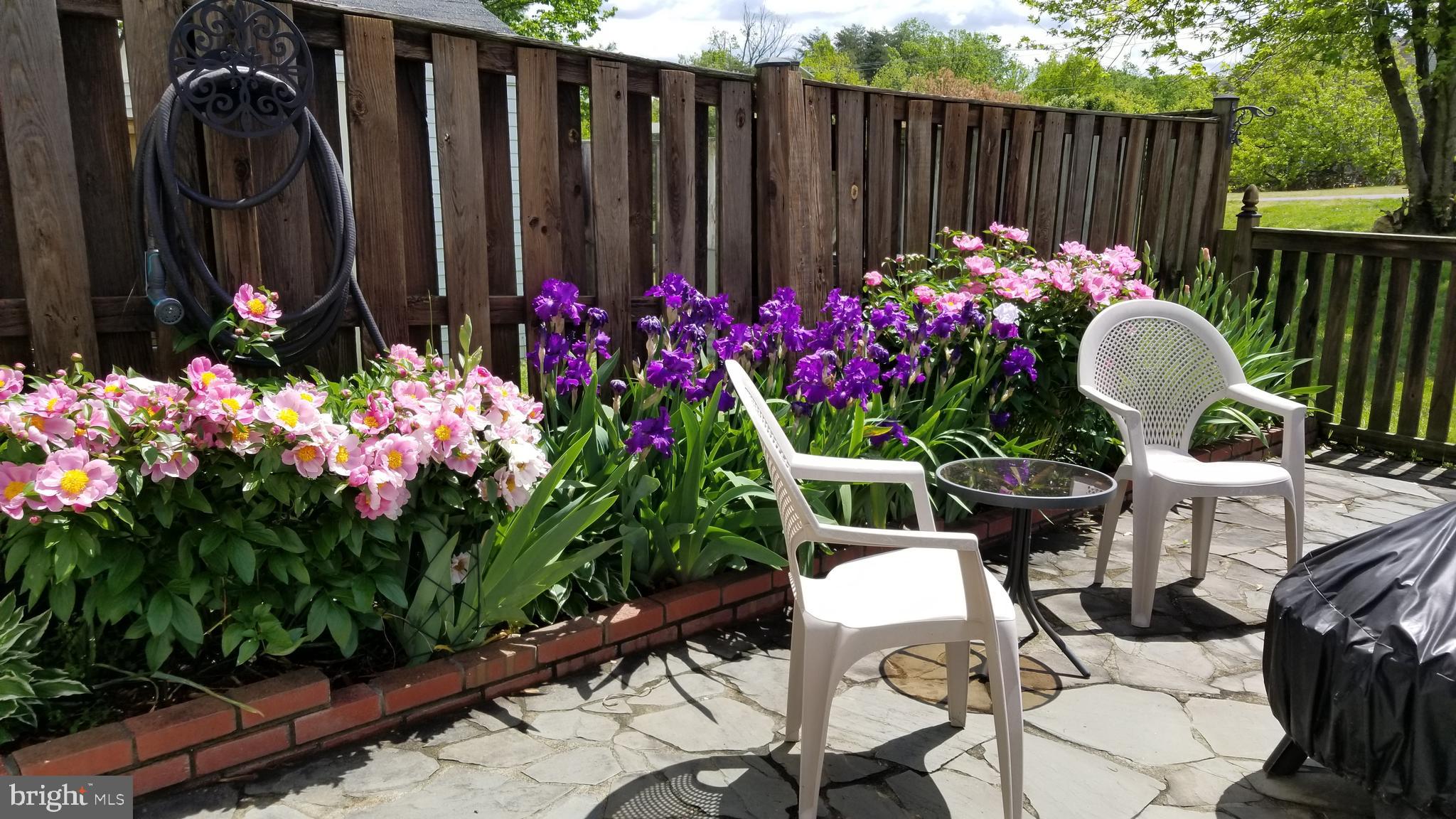 6529 OLD CARRIAGE LANE