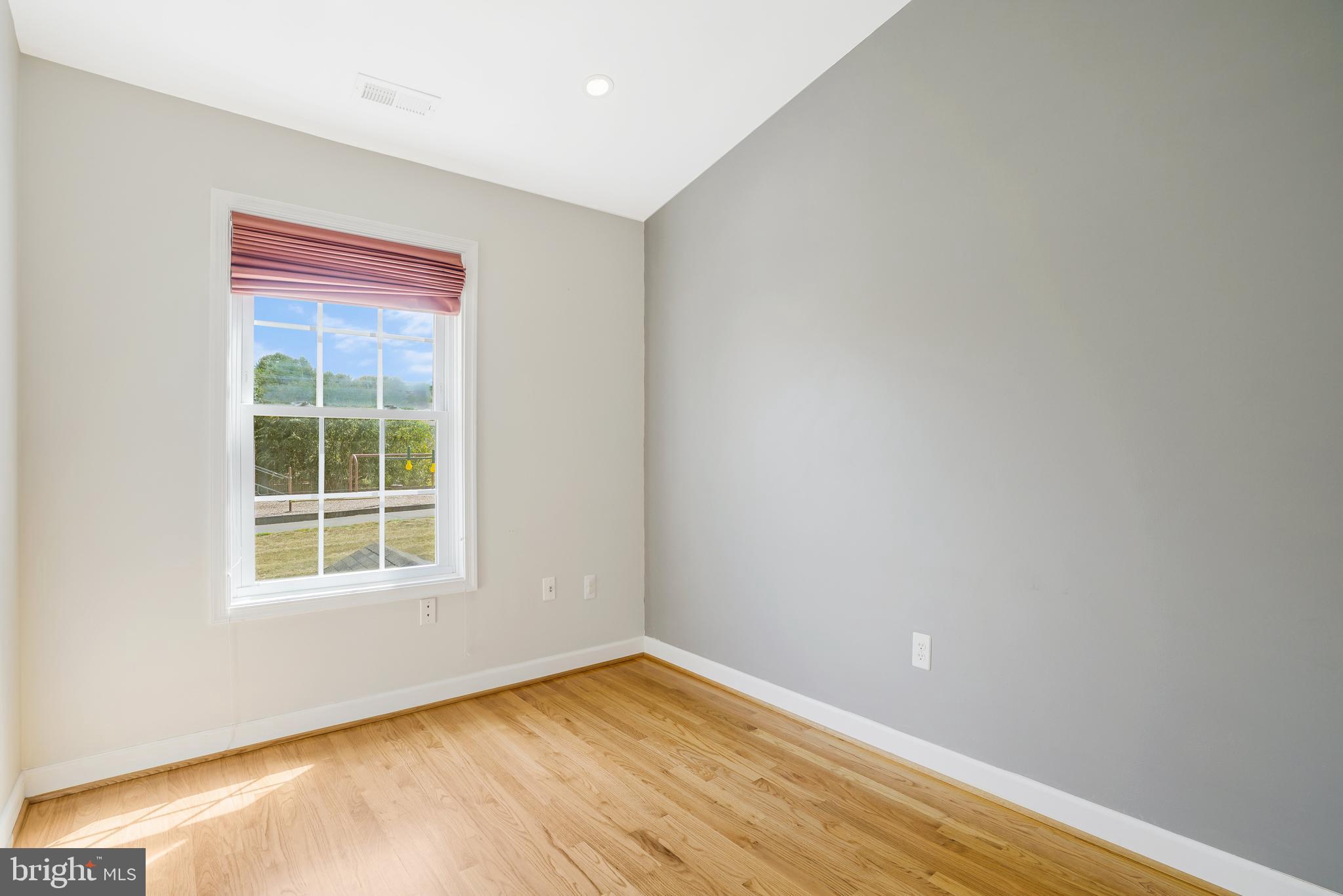 6529 OLD CARRIAGE LANE