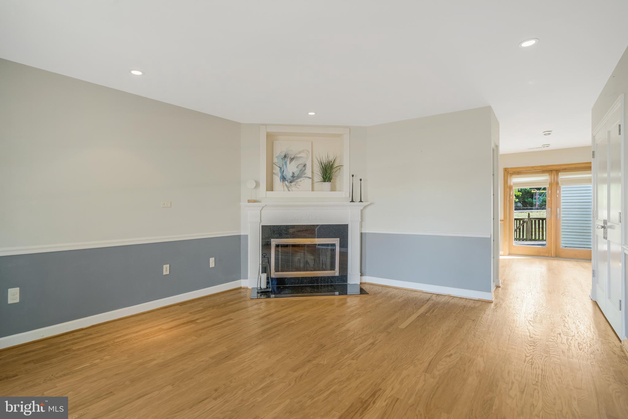 6529 OLD CARRIAGE LANE