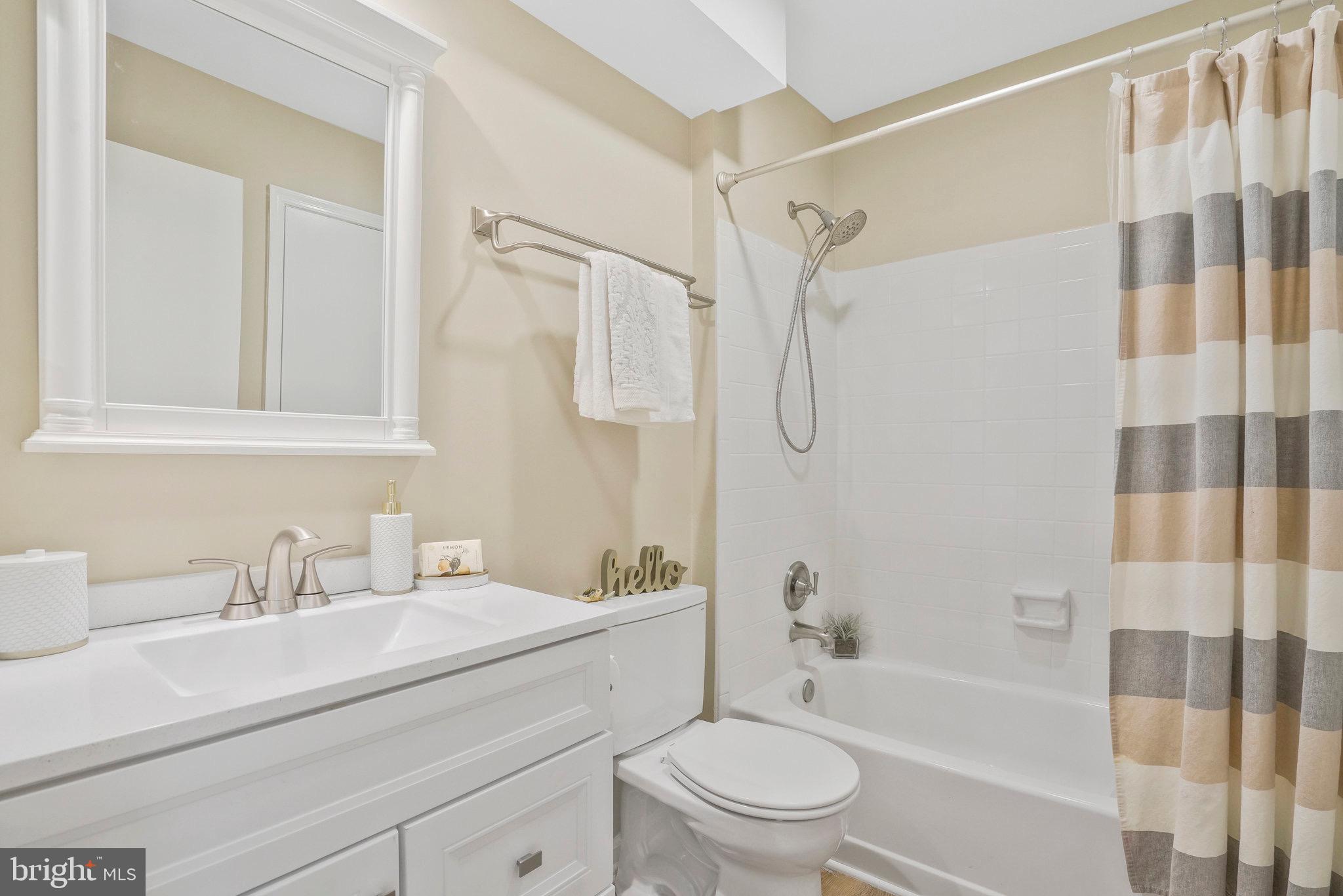 3152 Covewood COURT Unit: 3152F