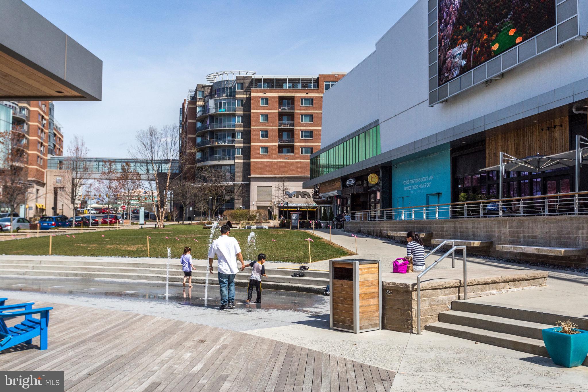 3152 Covewood COURT Unit: 3152F