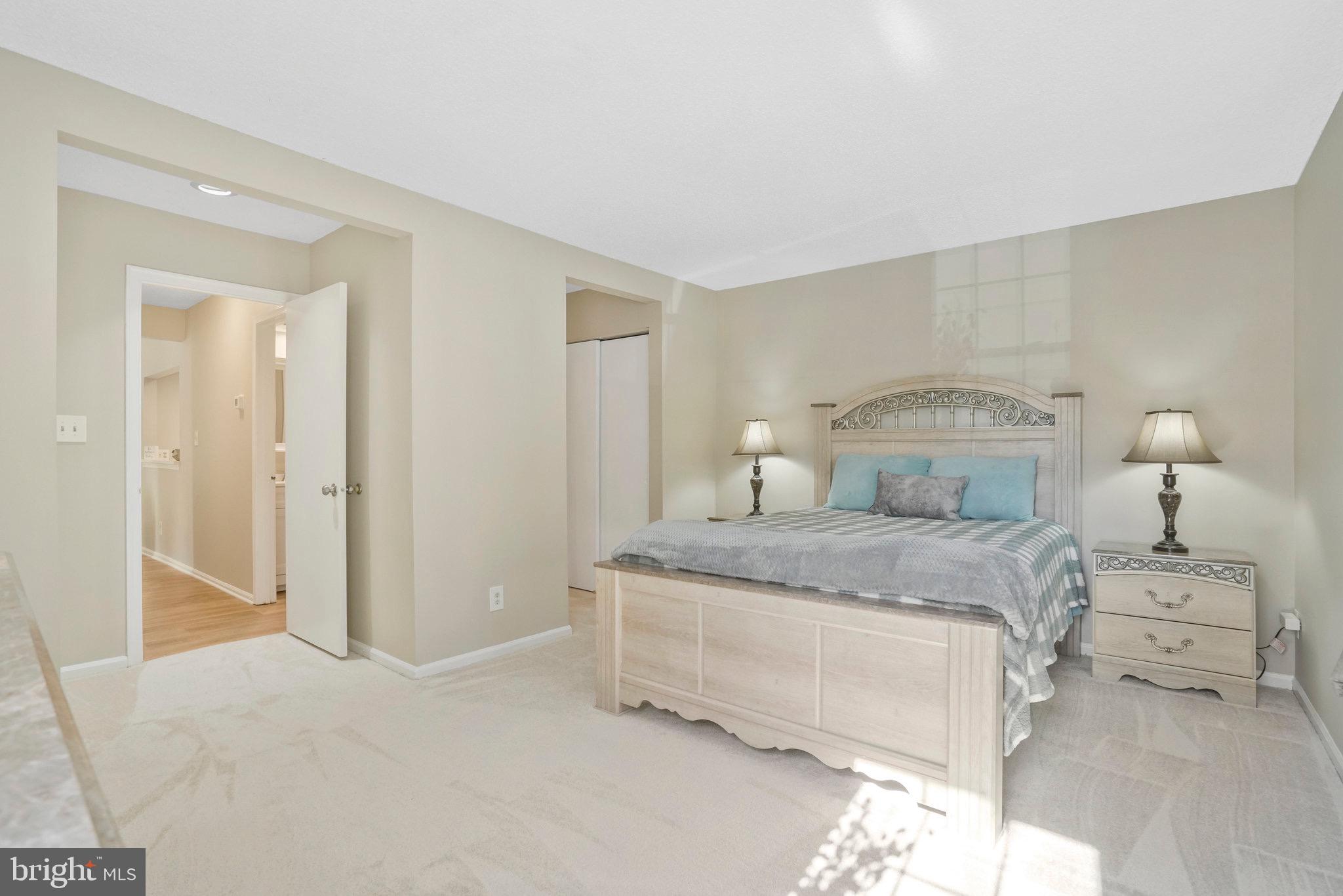 3152 Covewood COURT Unit: 3152F