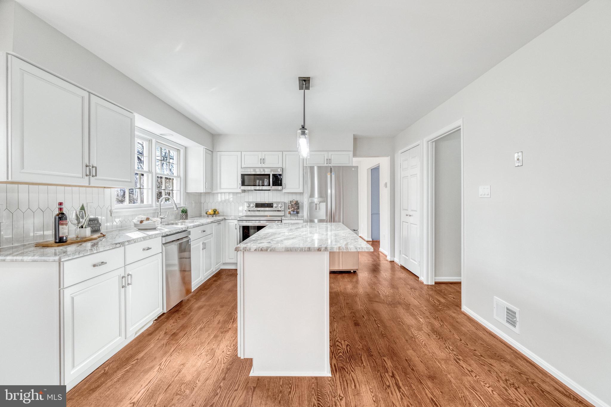 1628 Autumnwood Drive