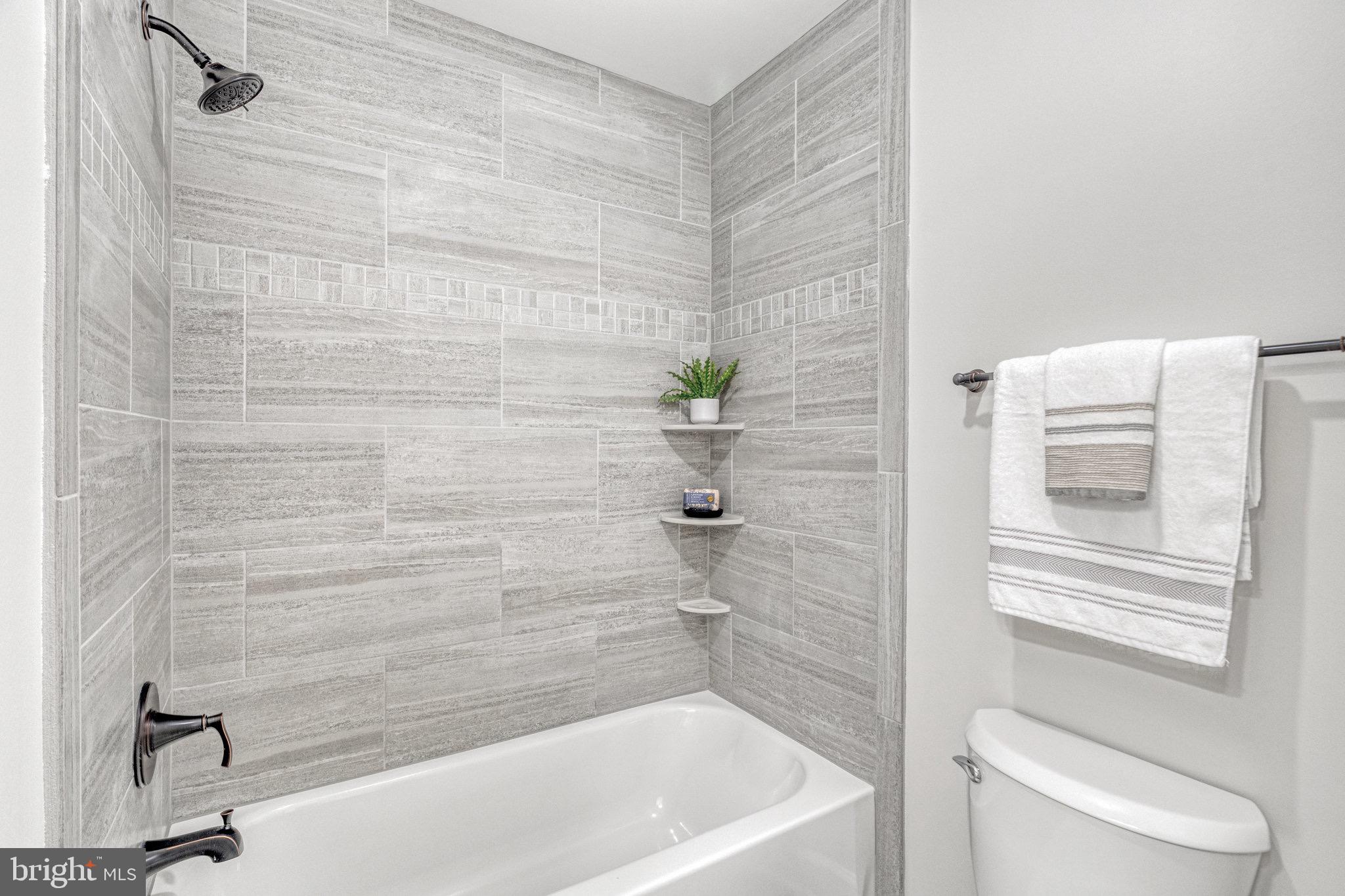 1628 Autumnwood Drive