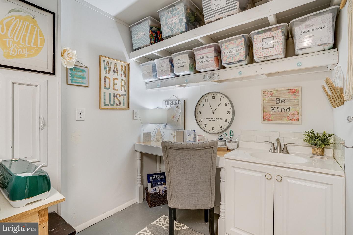 6848 Boot Ct