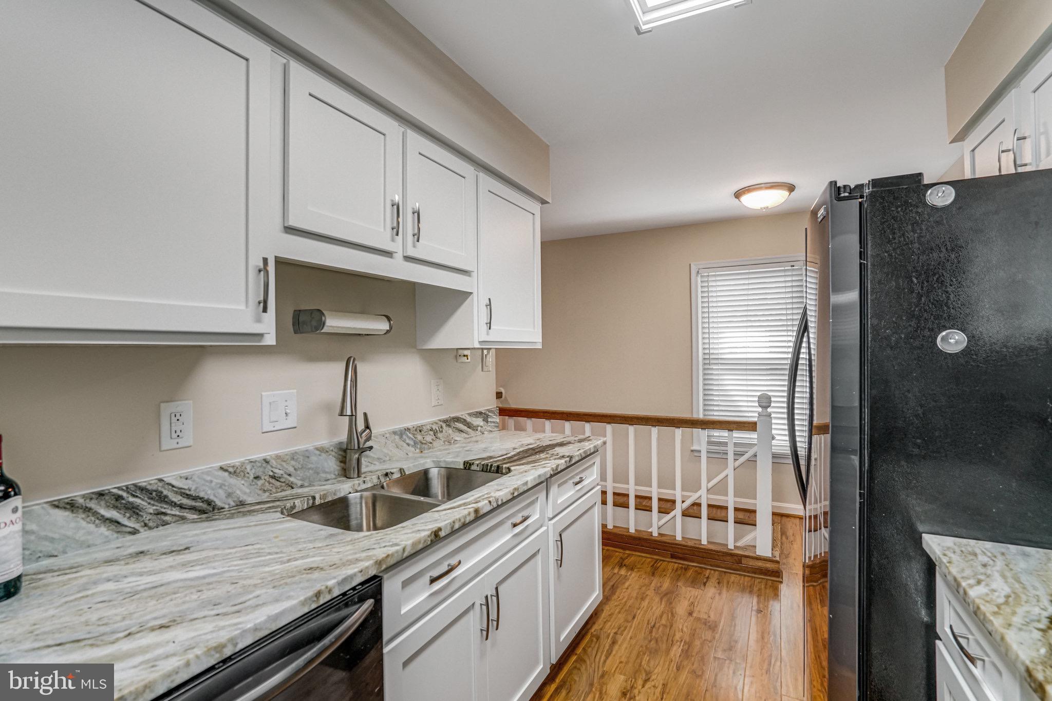 7266 Linden Tree Ln