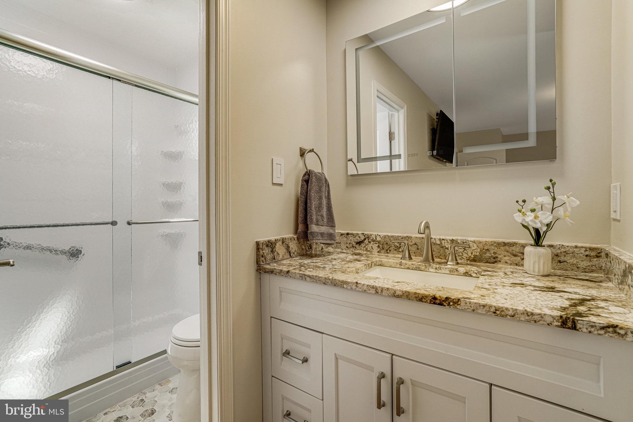 7266 Linden Tree Ln