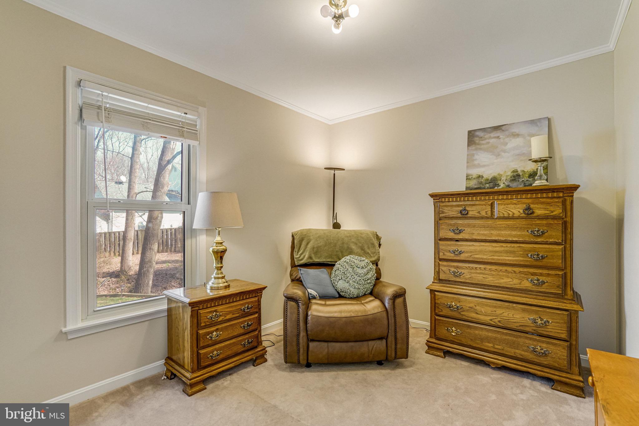 7266 Linden Tree Ln