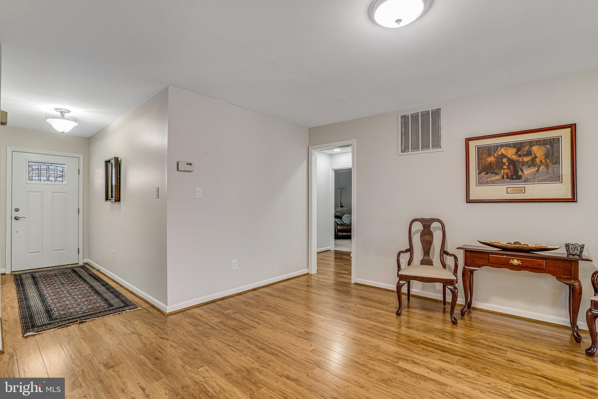 7266 Linden Tree Ln