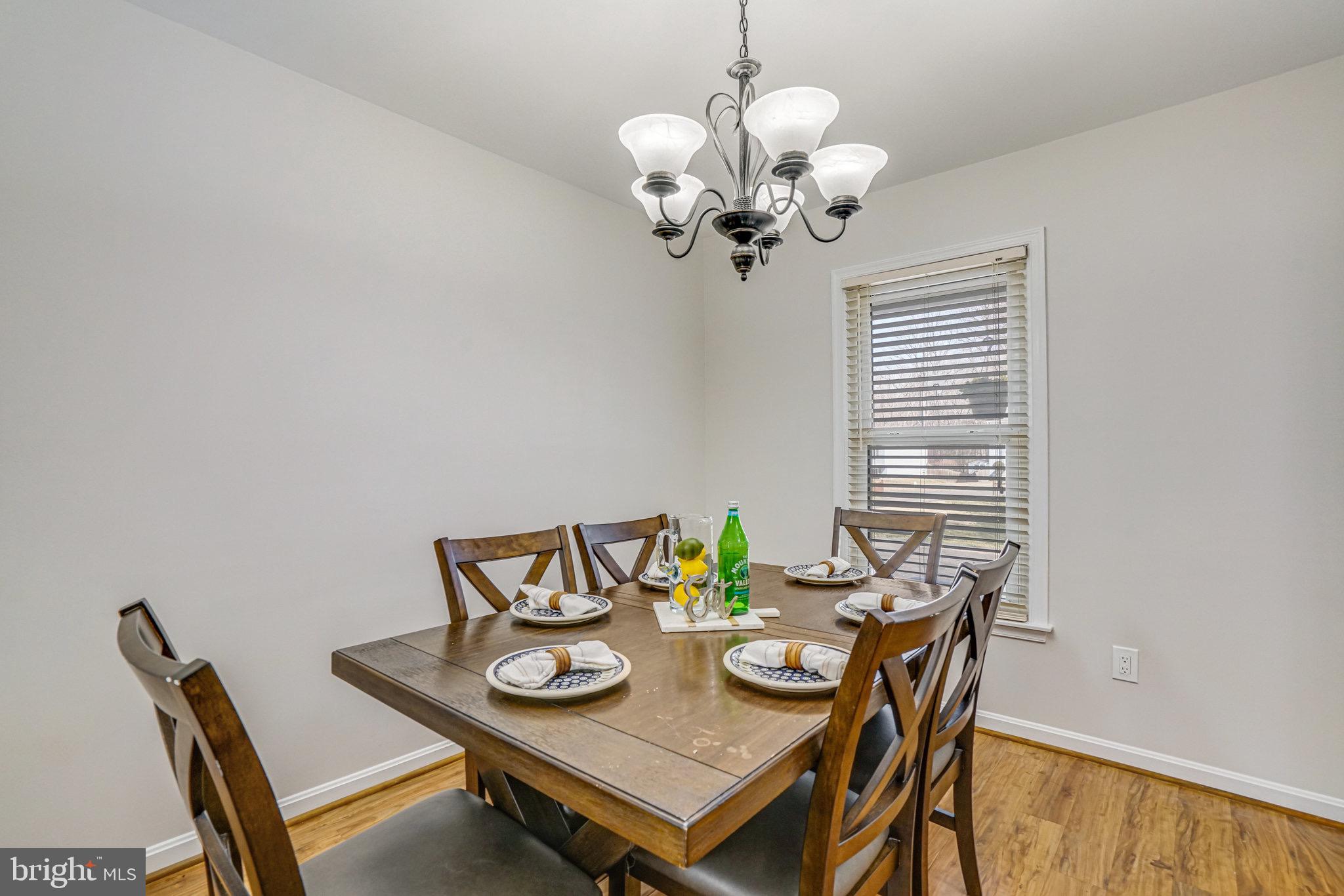 7266 Linden Tree Ln