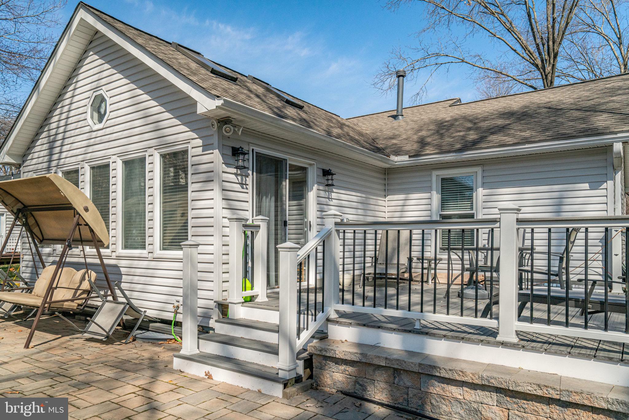 7266 Linden Tree Ln