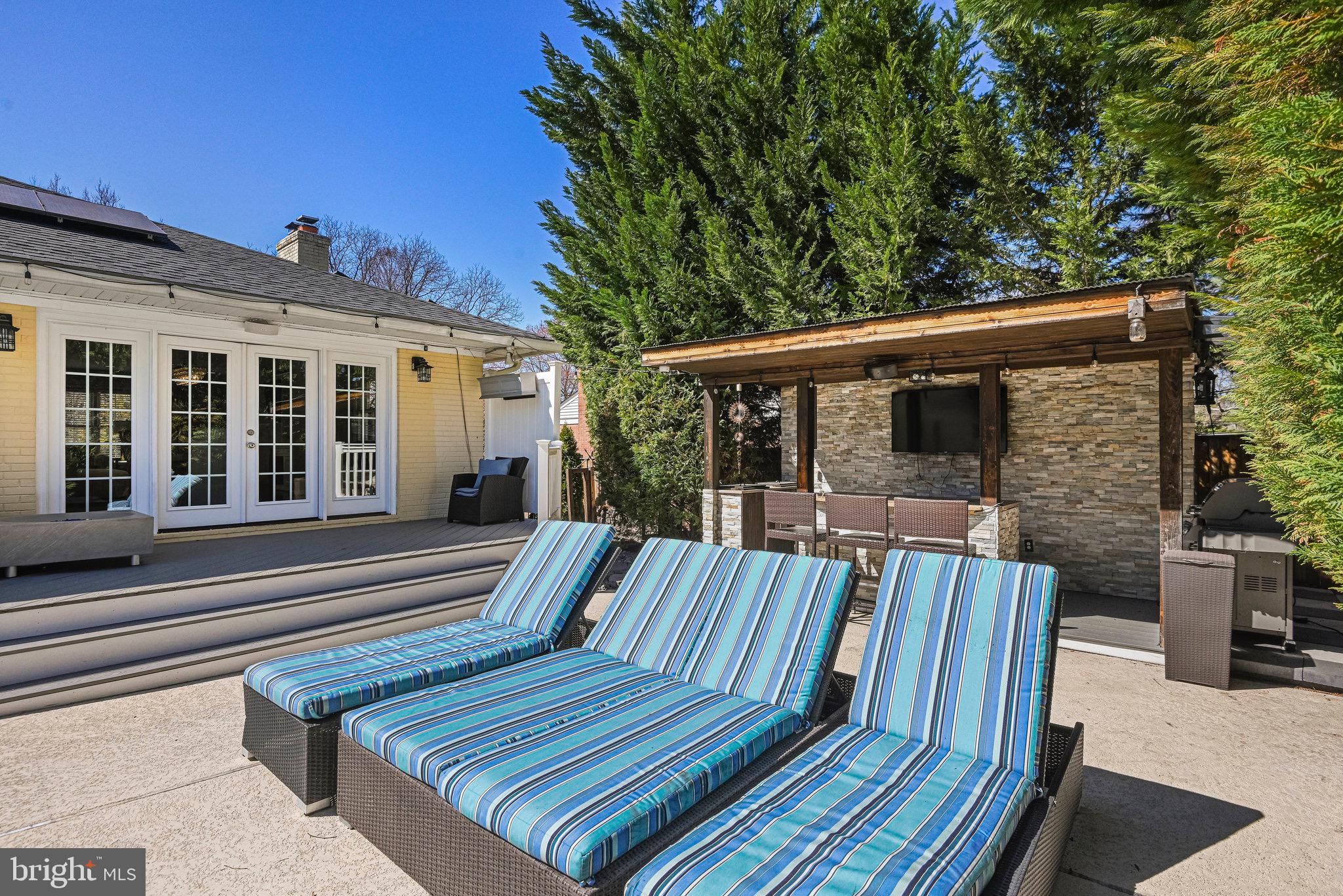 6156 Loch Raven Dr