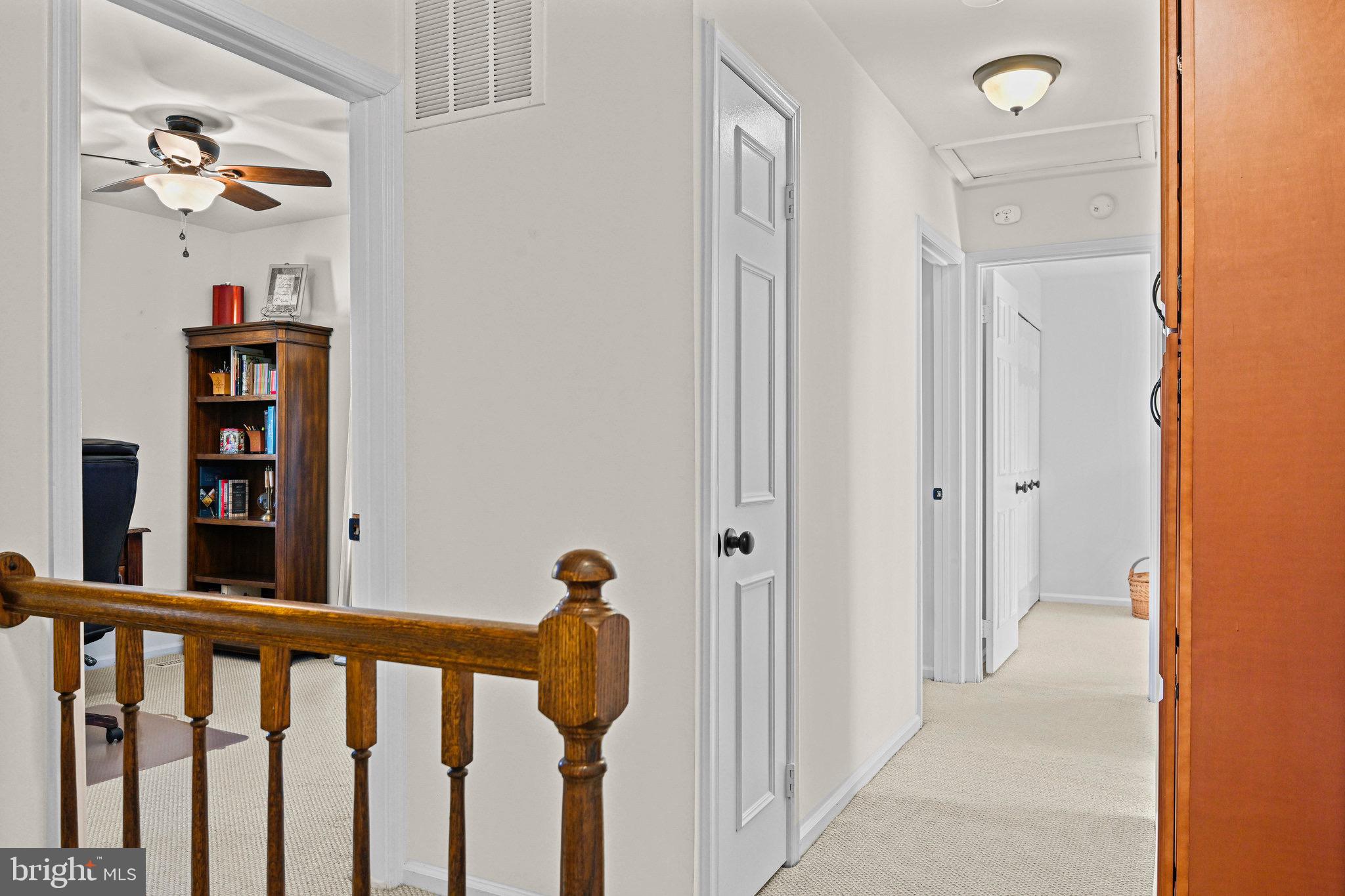 14527 William Carr Ln