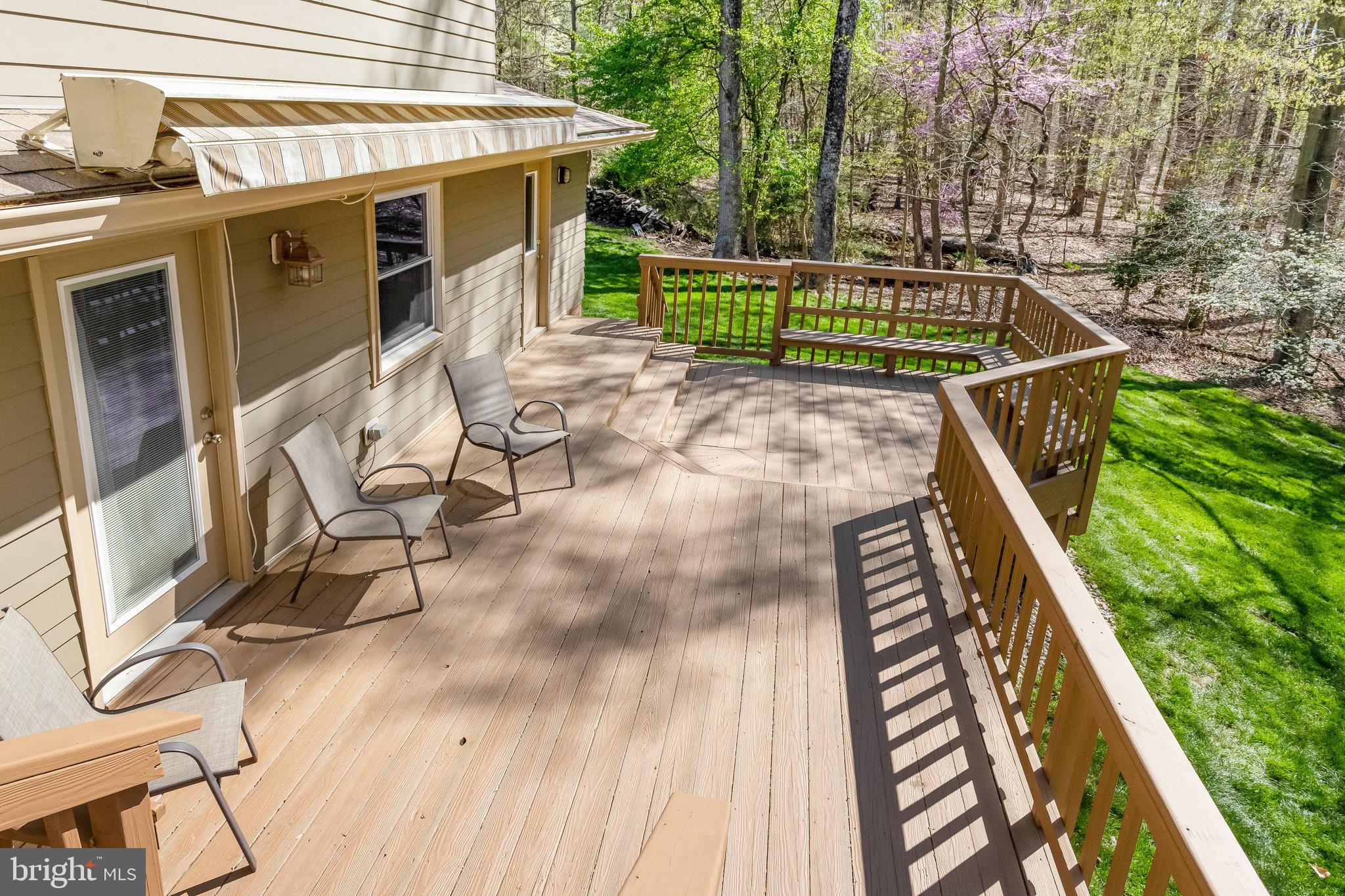 10242 van Thompson Rd