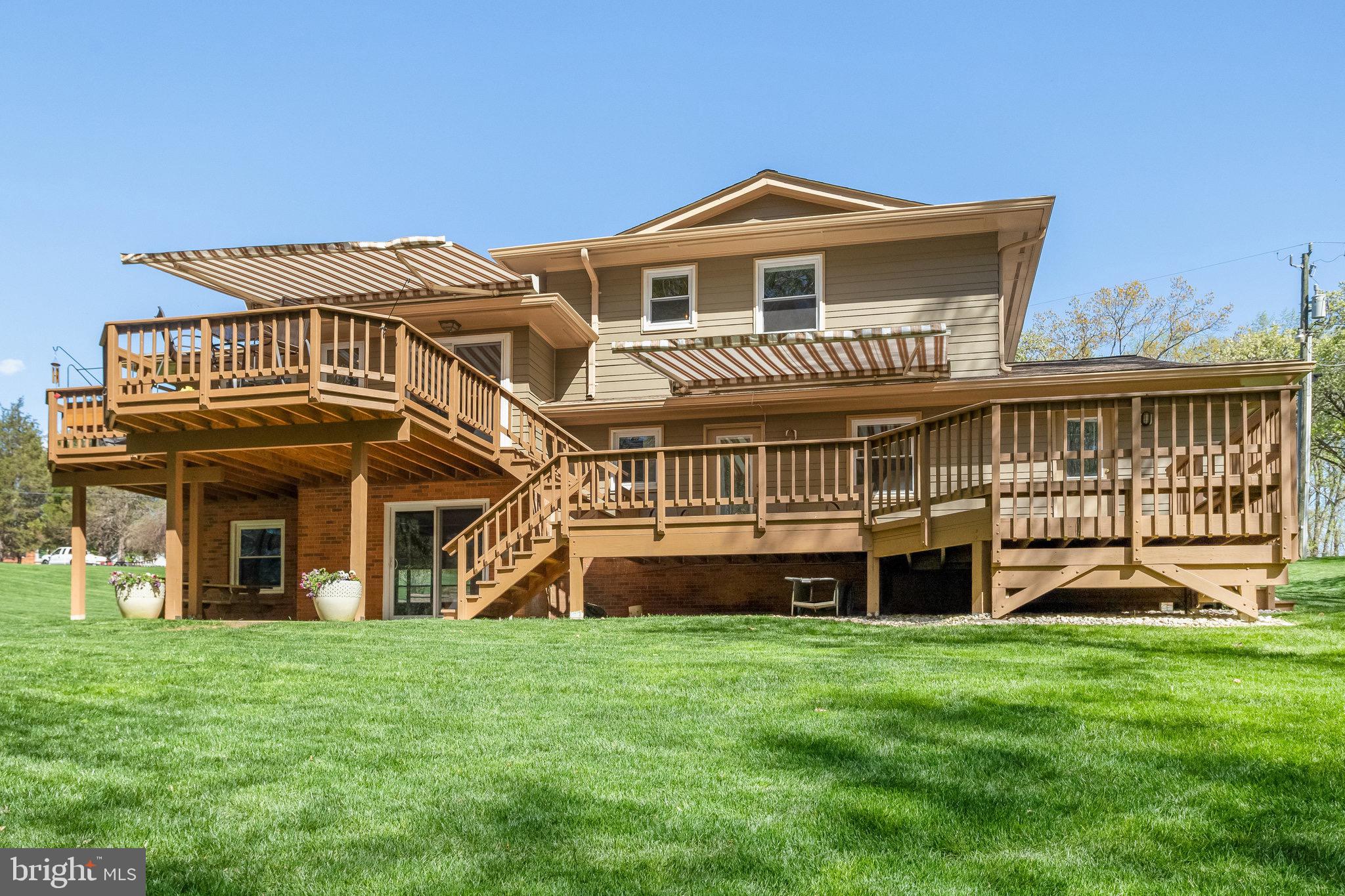 10242 van Thompson Rd