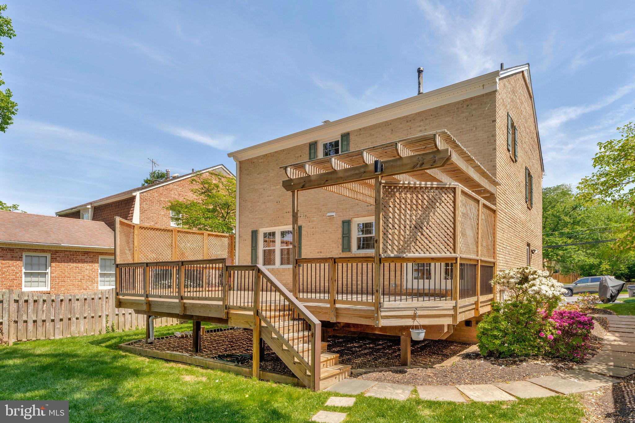 1204 Pine Hill Rd