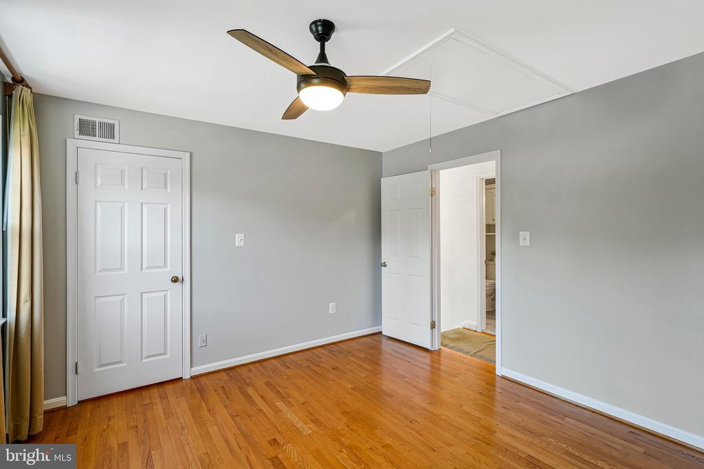 1204 Pine Hill Rd