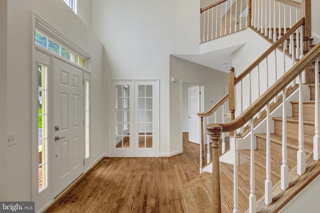 2160 Bonaventure Dr