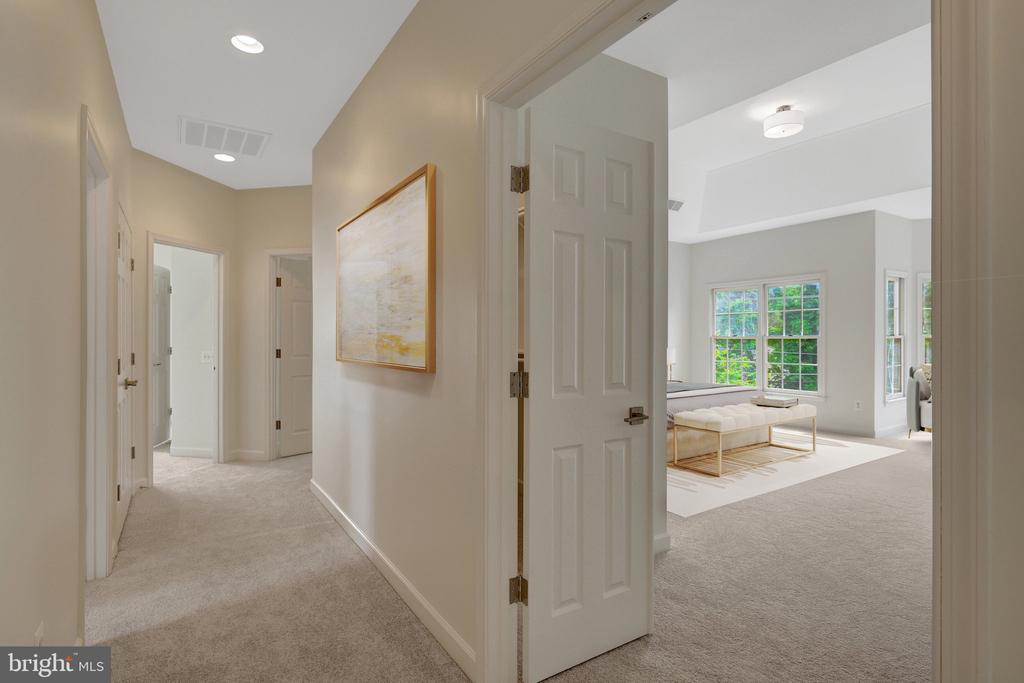 2160 Bonaventure Dr