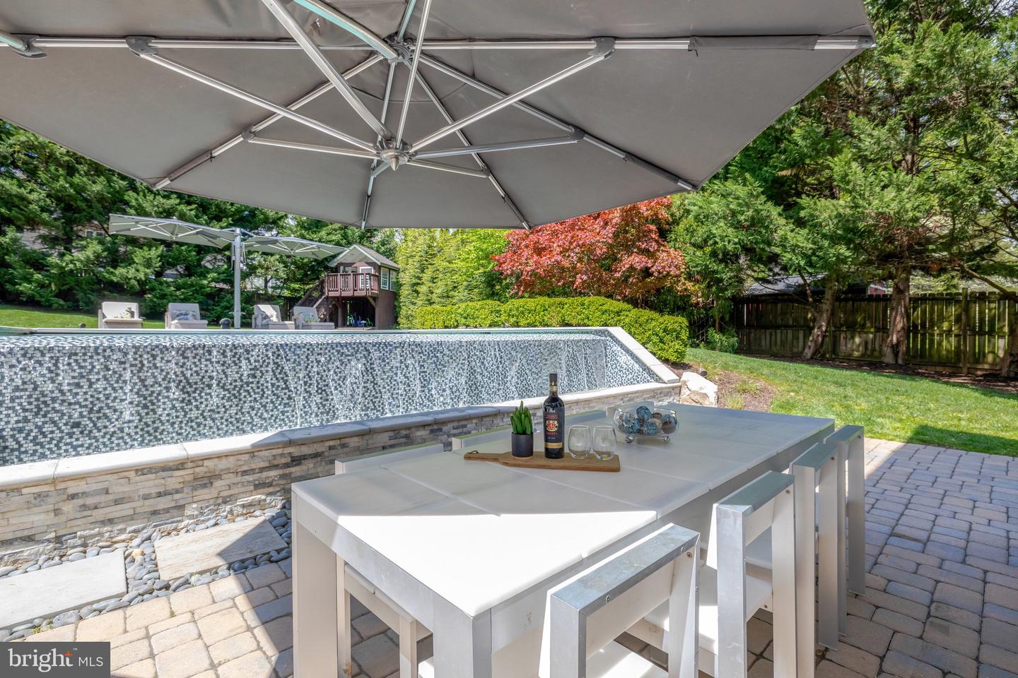 2850 ROSEMARY LN