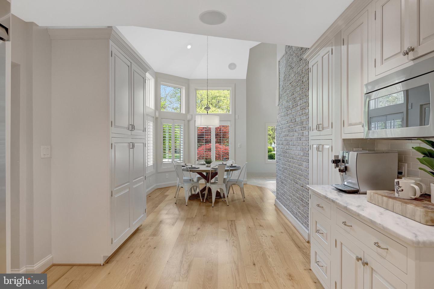2850 ROSEMARY LN