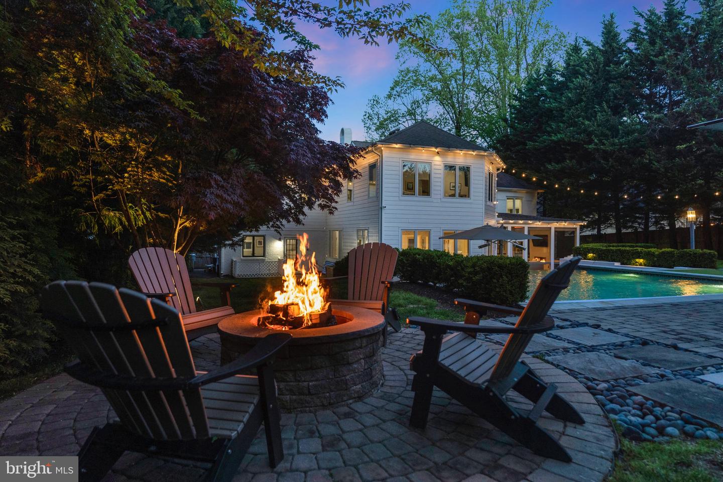 2850 ROSEMARY LN