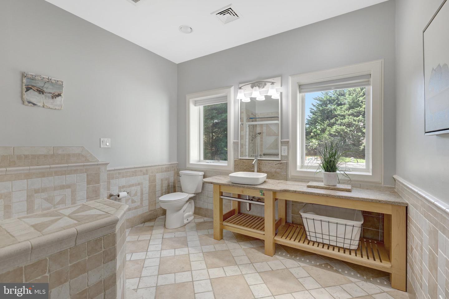 2850 ROSEMARY LN