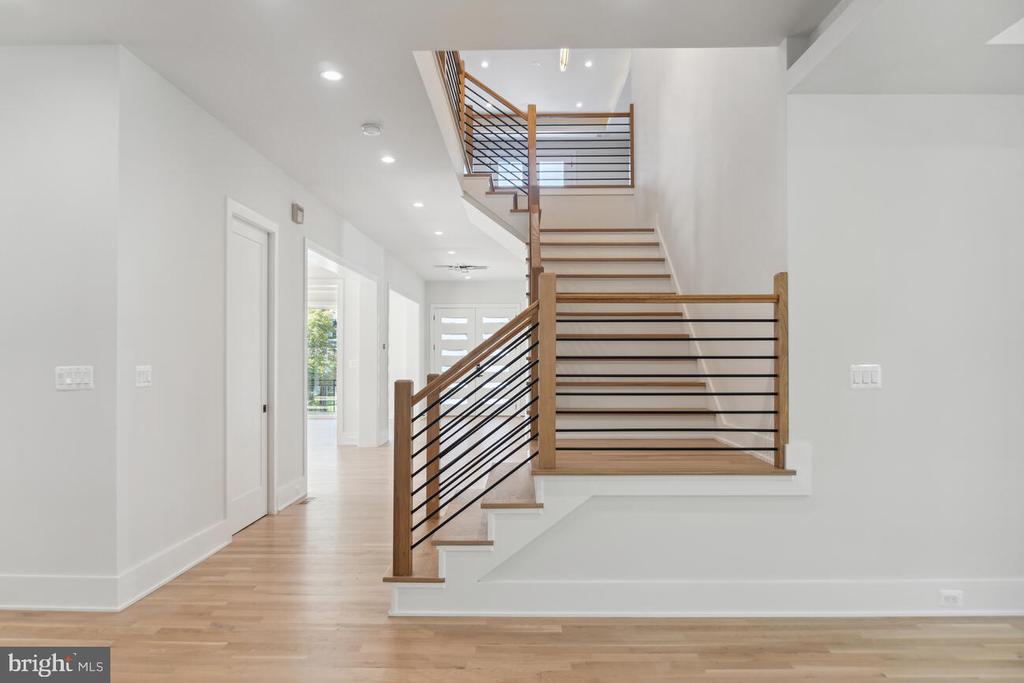 1912 ANDERSON ROAD