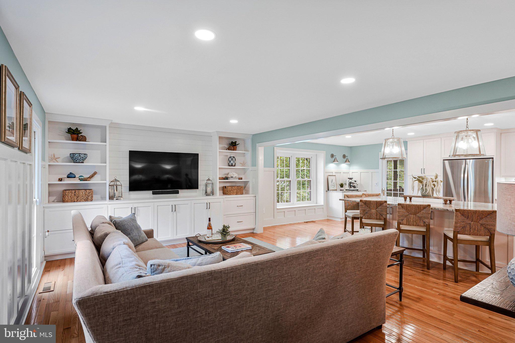 10719 OAKENSHAW COURT