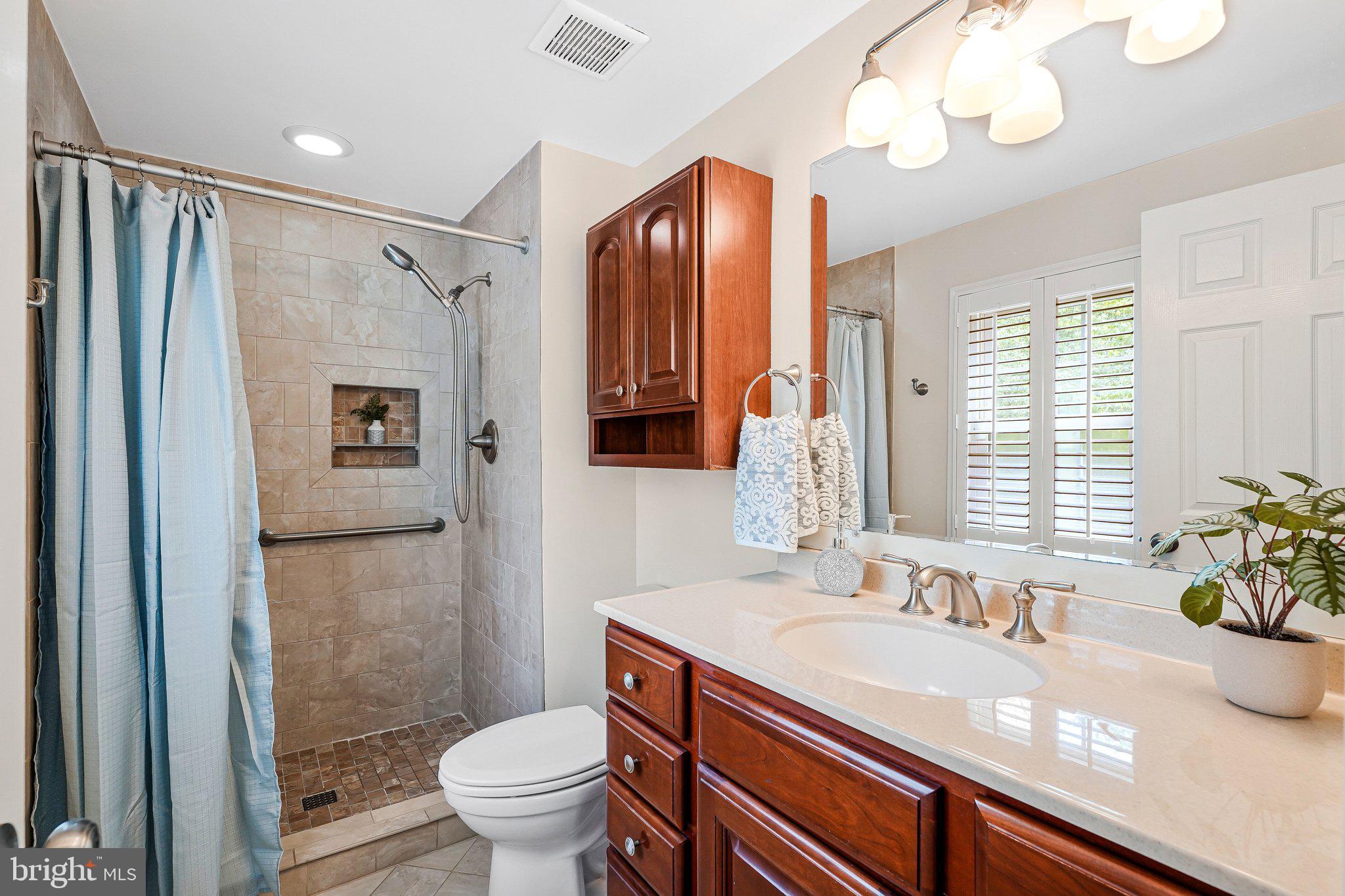 10719 OAKENSHAW COURT