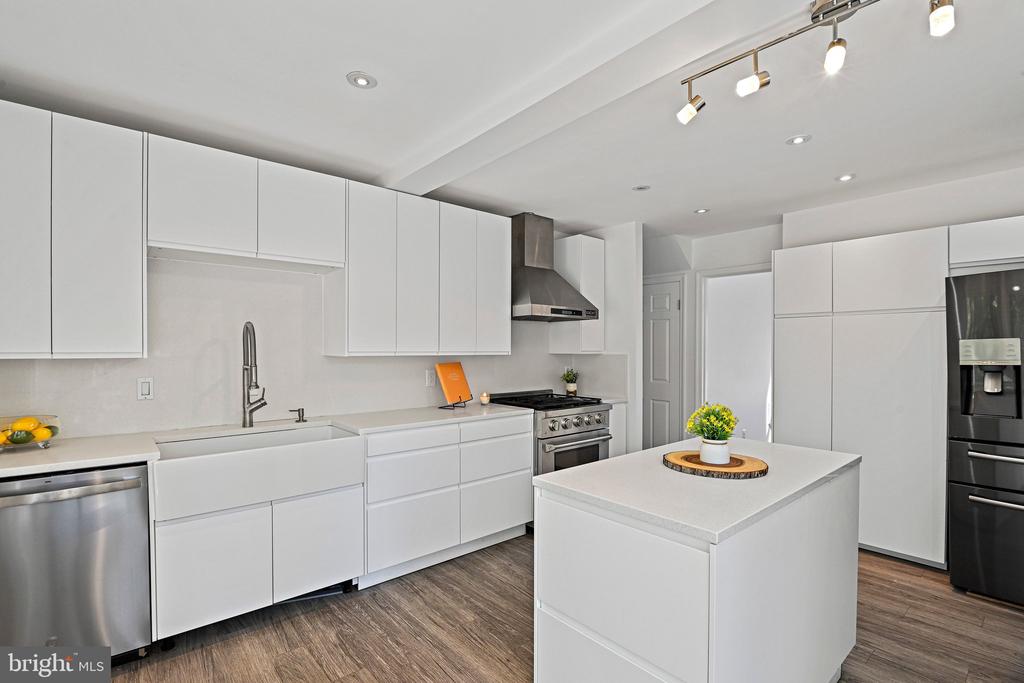 12527 CHASBARB TERRACE