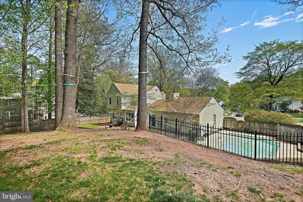 12527 CHASBARB TERRACE