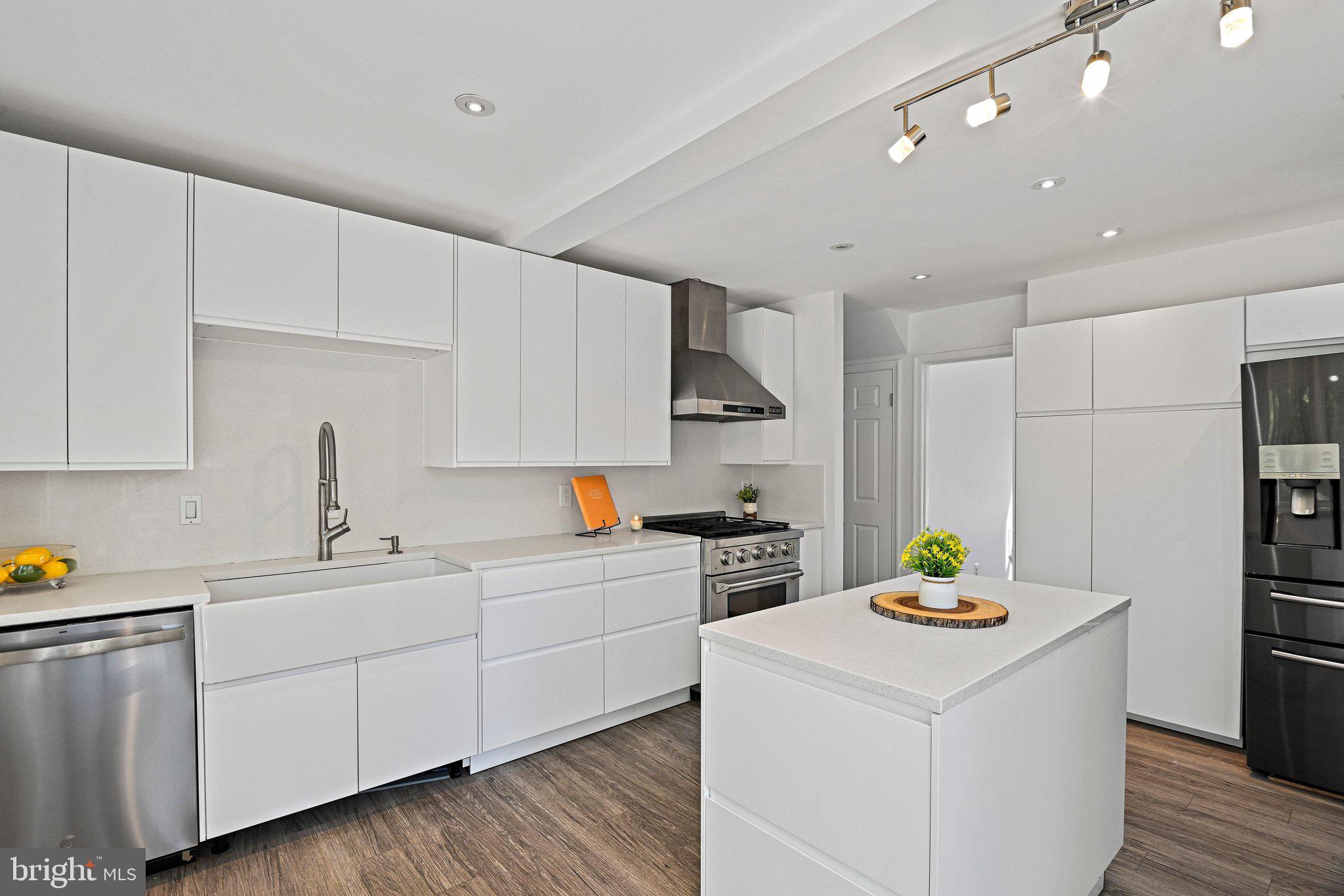 12527 CHASBARB TERRACE