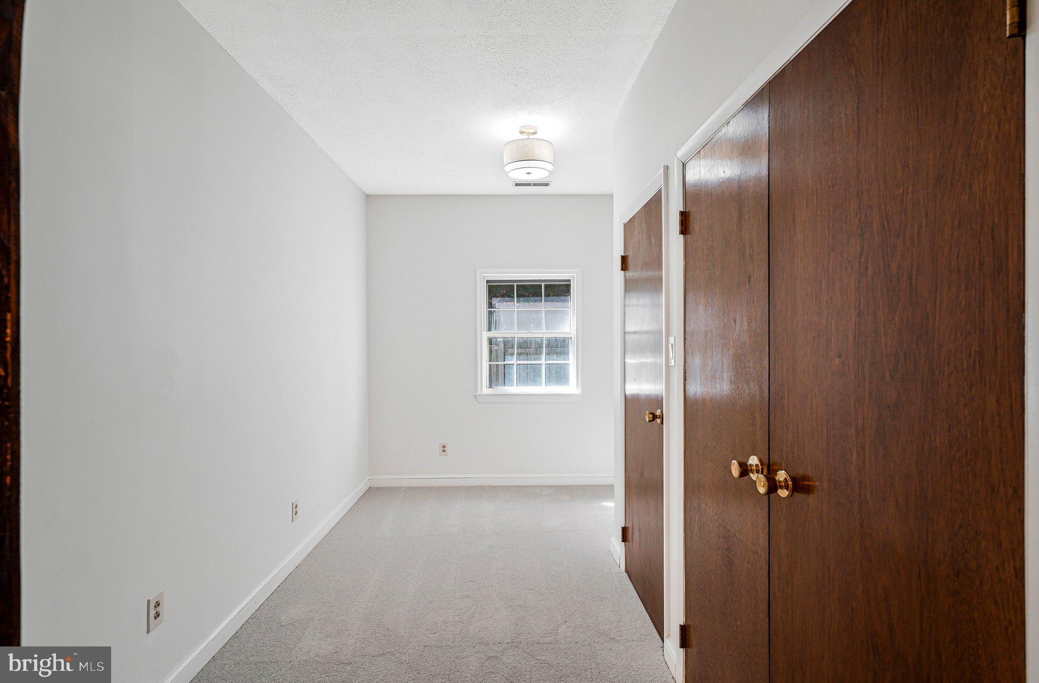 2718 PIONEER LANE